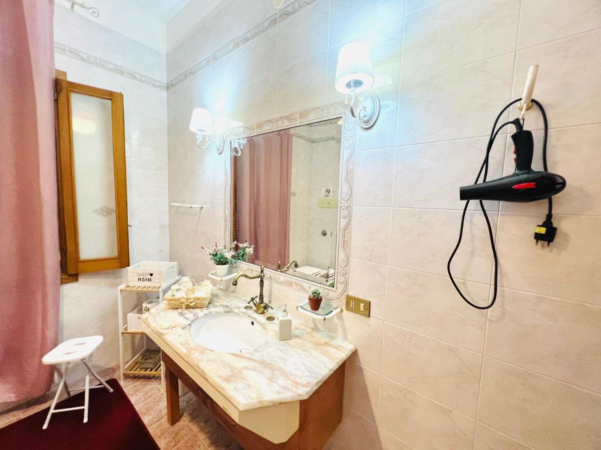 Regina Elena Bed & Breakfast Чинизи Екстериор снимка