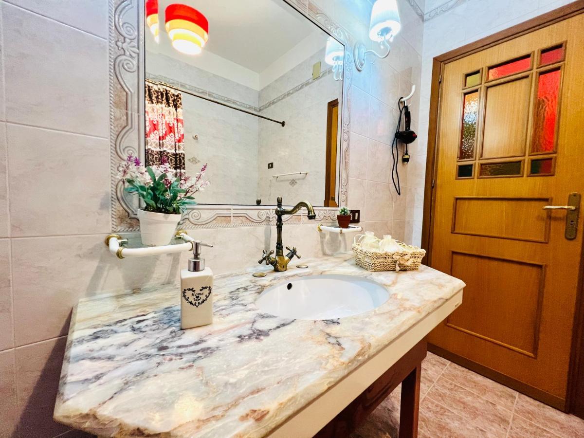 Regina Elena Bed & Breakfast Чинизи Екстериор снимка